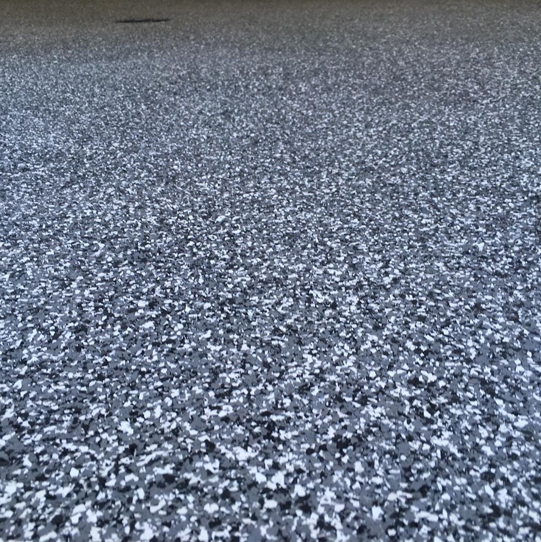 Piso Flakes em residência em Moema/SP
